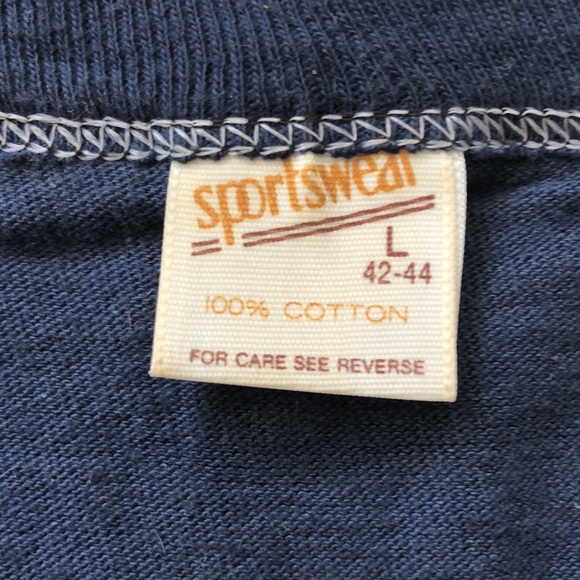 Vintage spark plug design dark blue tee shirt - Picture 6 of 8